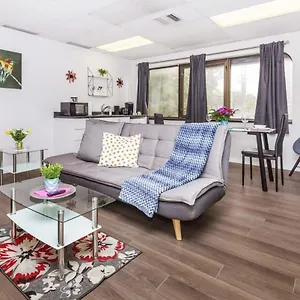  Inn Modern 1br - Chinatown Near Little Italy Canada